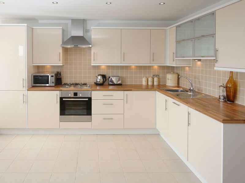 Professional Kitchen Tiling
